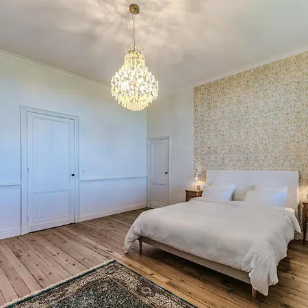 Le Domaine De Roquefalcou 度假居