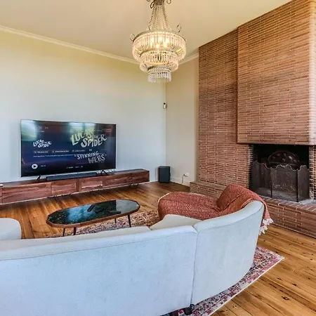 Le Domaine De Roquefalcou *