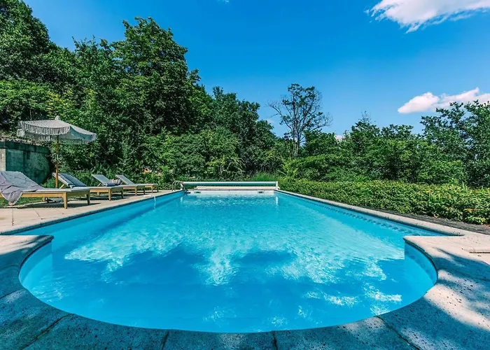 Le Domaine De Roquefalcou 펜션