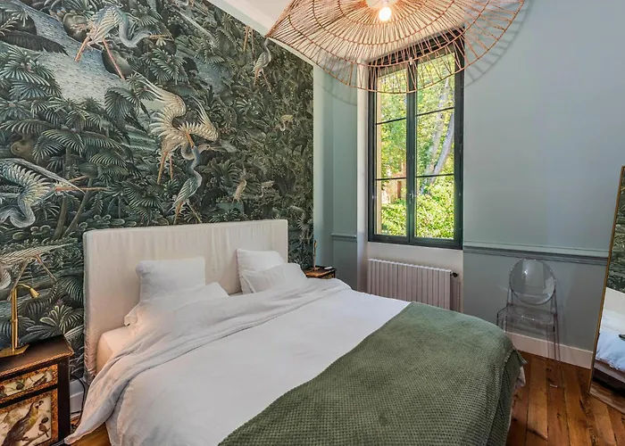 Le Domaine De Roquefalcou 펜션 *